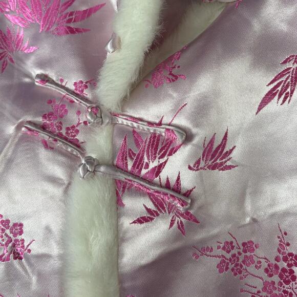 Vintage Pink Satin Chinese-Inspired Vest Faux Fur Satin Pink - Picture 3 of 7